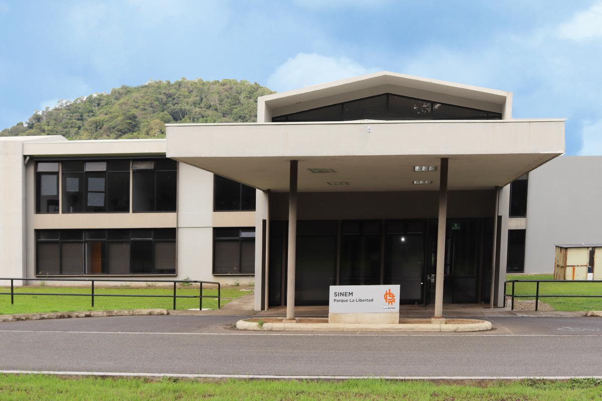 Fotografía de Instalaciones de escuela parque la libertad