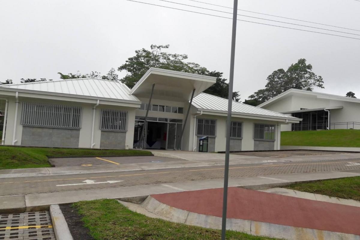 Instalaciones de escuela de Aguas Zarcas